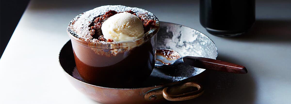 melting chocolate cake