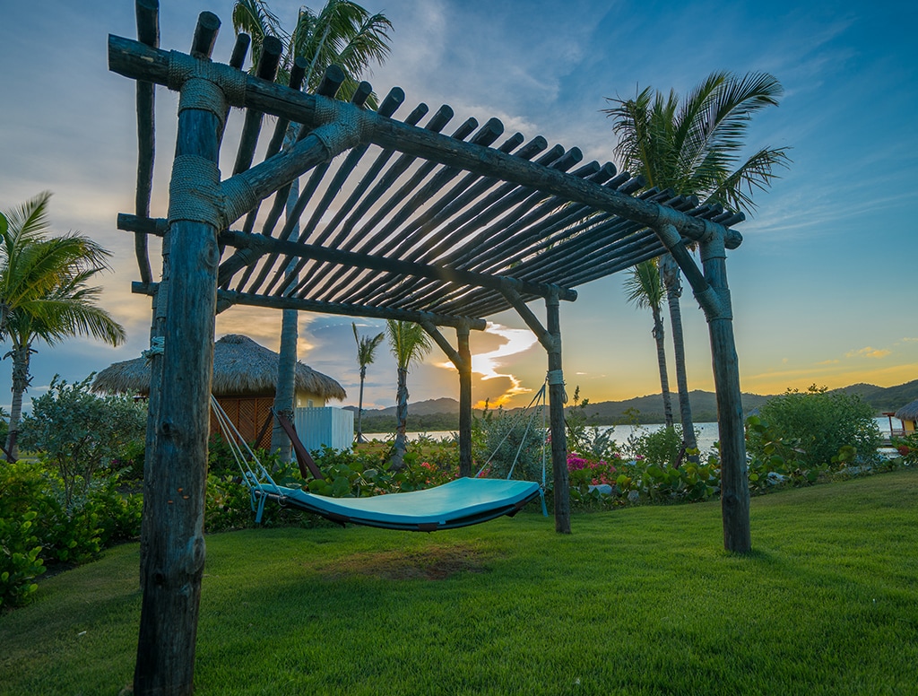 View of the sunset on Amber Cove island.