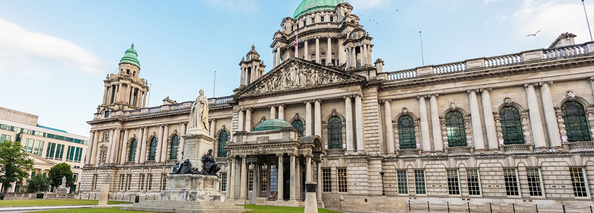 front entrance of belfast city hall