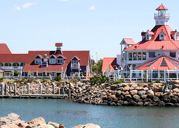 view of parker's lighthouse in long beach, ca