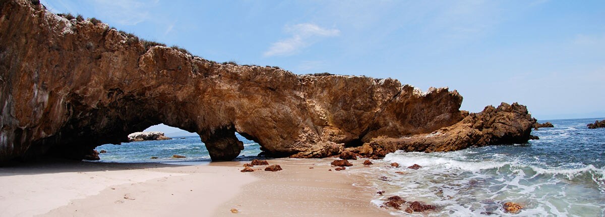 beautiful beaches in puerto vallarta