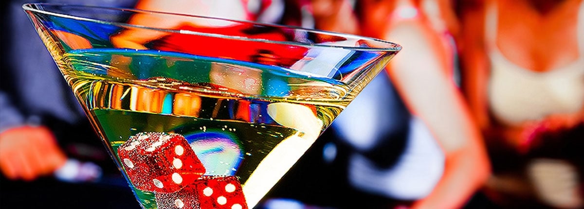 enjoy a drink on carnival cruise line