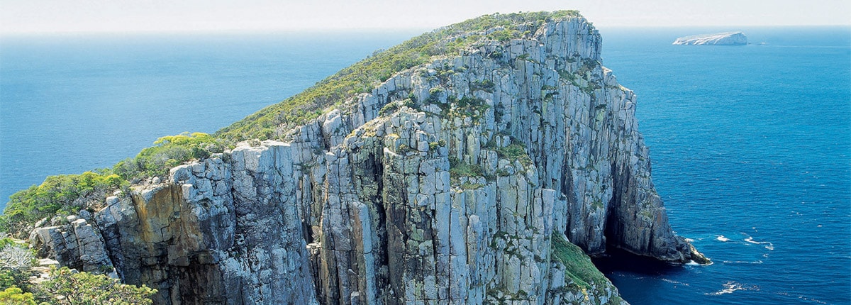 Stunning cliff in Port Arthur, Tasmania.
