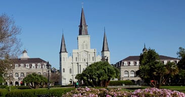 visit the st. louis cathedral while exploring new orleans