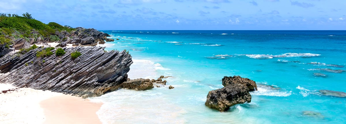 a beautiful beach in Bermuda