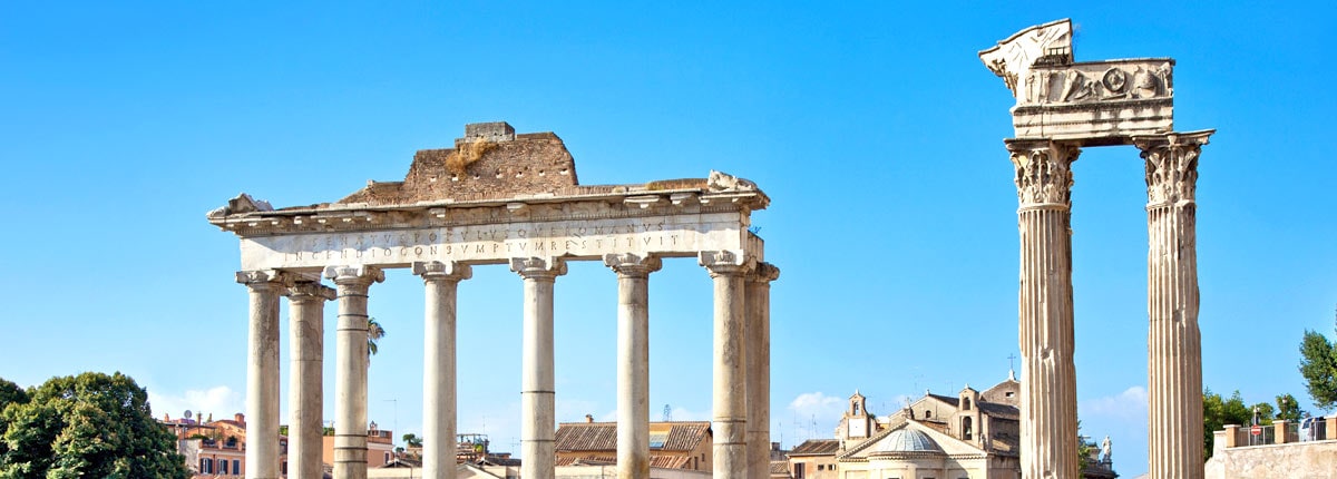 explore ancient roman ruins in rome 