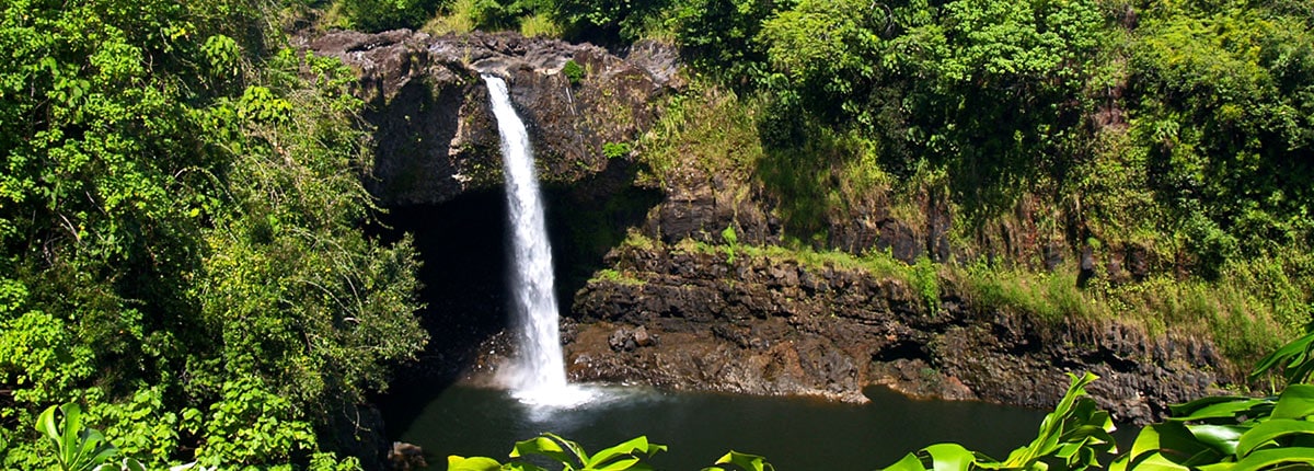 journey to the amazing rainbow falls in hilo