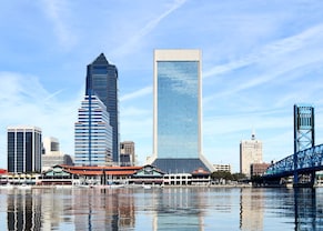 scenic view of the jacksonville skyline