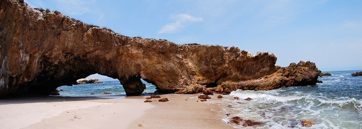 beautiful beaches in puerto vallarta