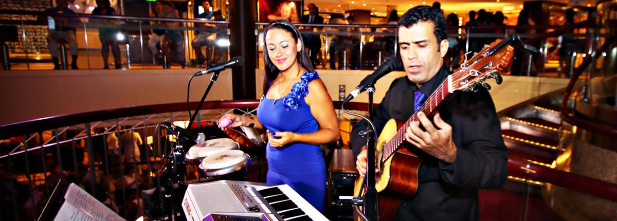 watch live music on carnival cruises