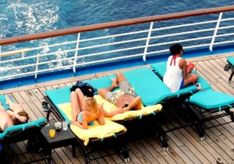 11 Reasons Why Cruising is the Best Way to Relax