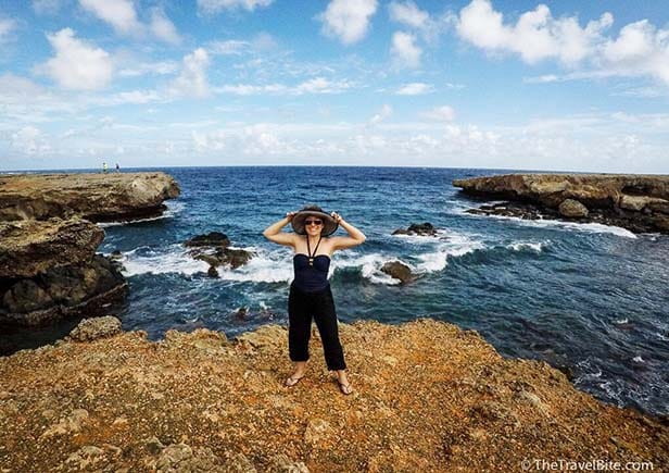 Rachelle posing with the ocean behind her in Aruba
