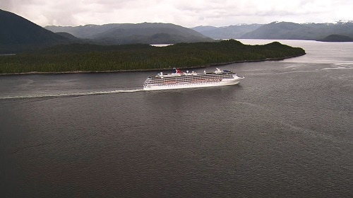 carnival cruise ship heading to alaska from seattle