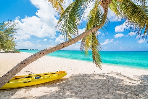 beautiful seven mile beach in grand cayman