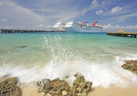 8 Best Beaches in Cozumel You Should Experience