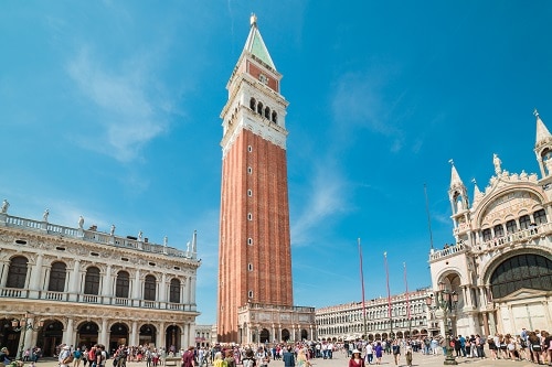the san marco campanile in town square