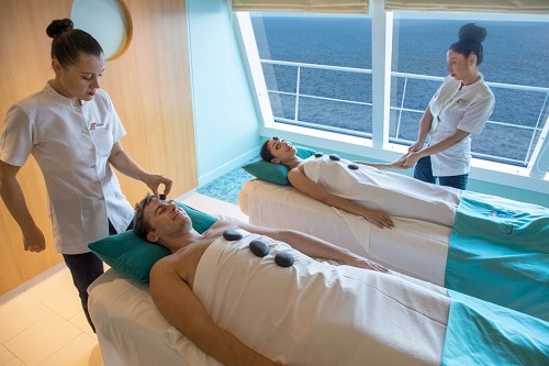 couple getting a massage at the cloud 9 spa