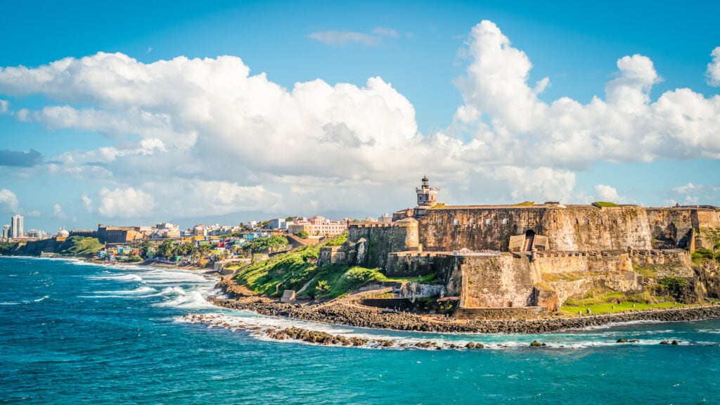 Panoramic view of Castillo San Felipe del Morro along the coastline of San Juan, Puerto Rico.