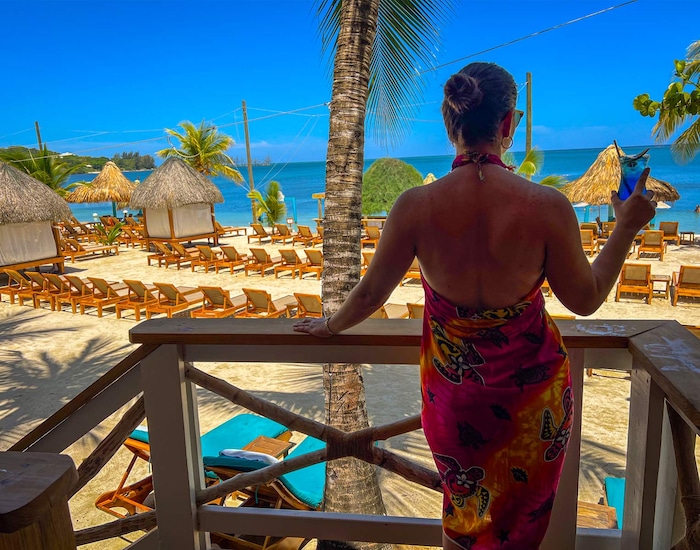 Beach Front All Inclusive Premium Villa - Isla Tropicale, Roatan Shore ...