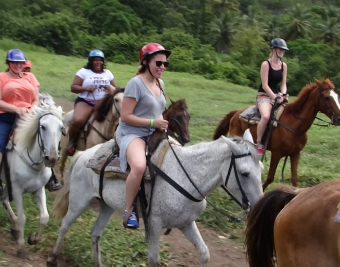 carnival horseback riding excursion