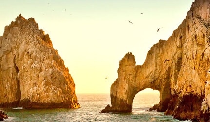 the arch of cabo san lucas in mexico